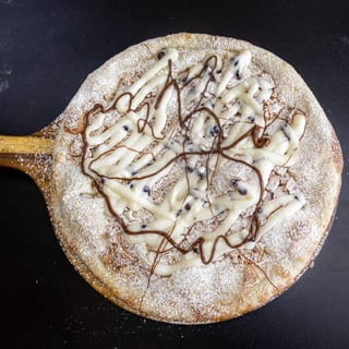 Cannoli Pizza
